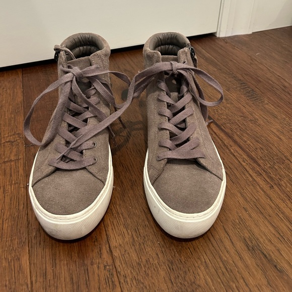 Ugh Hightop Sneakers - Picture 5 of 5